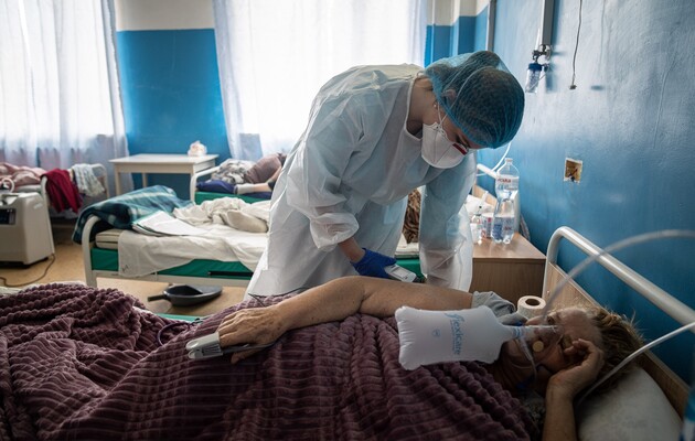 У COVID-лікарнях Одеси зберігається критична ситуація з киснем