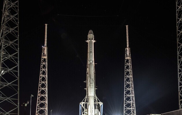 NASA оголосило про затримку запуску ракети SpaceX на МКС