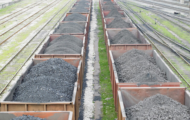 Росія заблокувала транзит вугілля з Казахстану до України