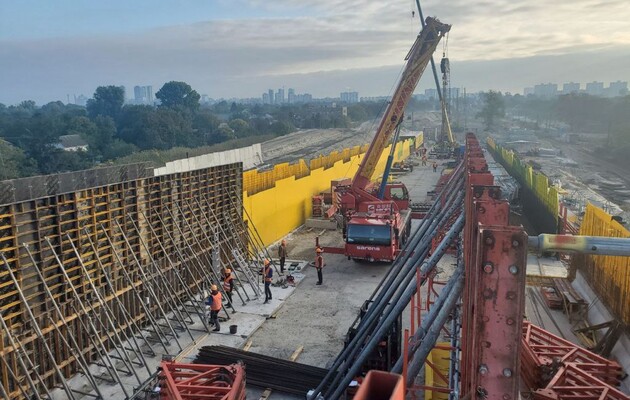 Прокуратура розкрила нову аферу щодо будівництва Подільського мосту 
