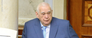 Умер бывший и.о. премьера Ефим Звягильский