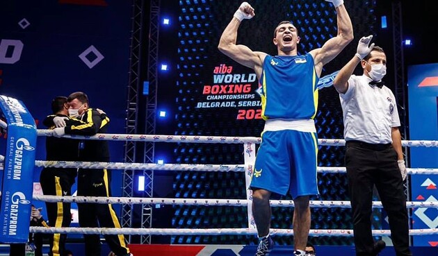Украинец Захареев победил россиянина и стал чемпионом мира по боксу