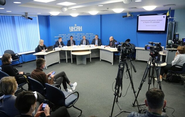 Нелегальний ринок тютюнових виробів в Україні зріс до 18,1% – компанії 