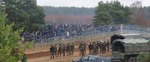 Лукашенко використовує мігрантів як інструмент тиску на ЄС — The Guardian