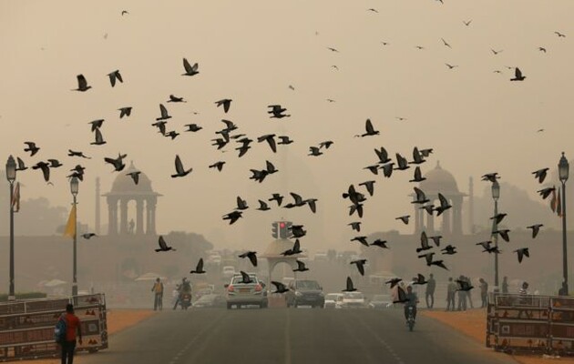 У столиці Індії закрили школи через небезпечний смог