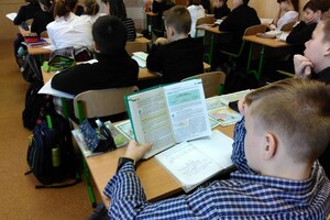 Во Львовской области школьники и студенты со следующей недели будут учиться очно
