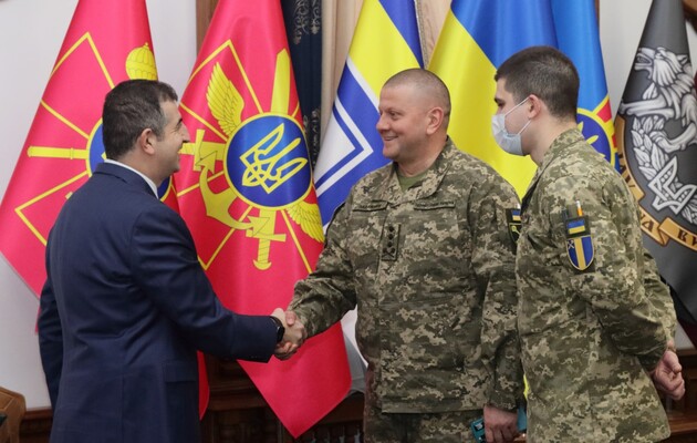Україна продовжуватиме нарощувати тактику бойового застосування Bayraktar TB2 — Головнокомандувач ЗСУ