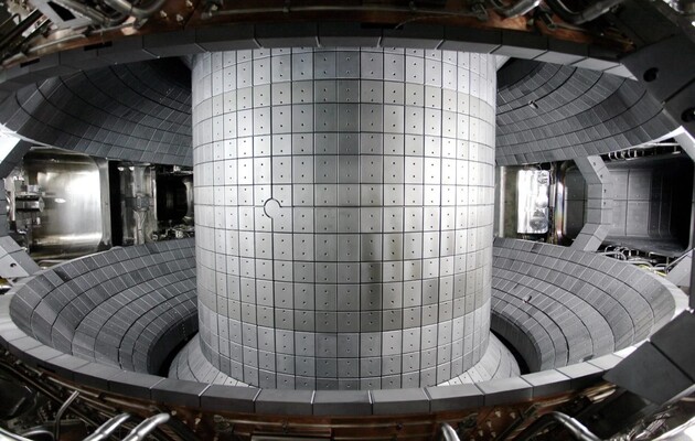 Корейский токамак поддерживал температуру в 100 миллионов градусов Цельсия 30 секунд