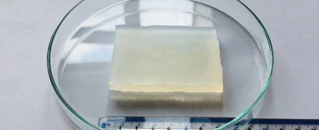 Желе здатне відновити свою форму після сильного стиснення