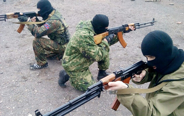 Разведка Минобороны: Оккупанты скрыто доставляют на Донбасс технику и  вооружение