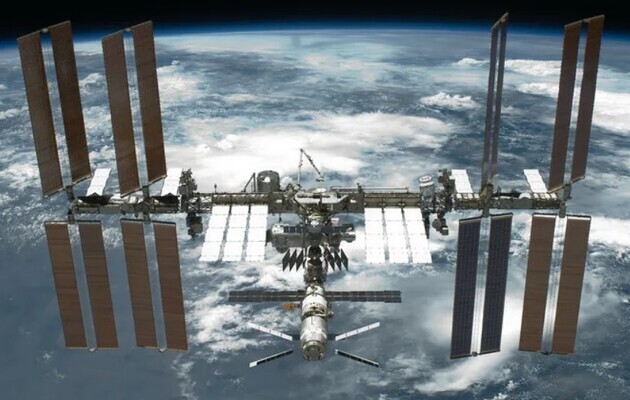 Астронавты с МКС выйдут в открытый космос для замены неисправной антенны 