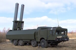 Росія розмістила ракетний комплекс з гіперзвуковою ракетою на Курилах – відео