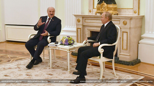Лукашенко готовит план на случай конфликта на границе с Украиной