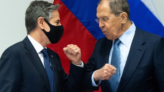 Блінкен і Лавров «гаряче посперечалися» про Україну, ЄС та НАТО – Bloomberg