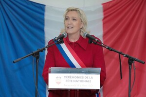 Кандидатка у президенти Франції: Україна входить у сферу впливу Росії