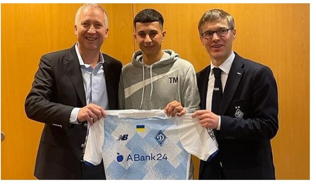 Нехар пока будет играть за юношескую команду "Динамо"