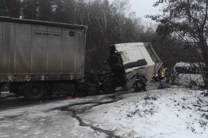Смертельна ДТП на Чернігівщині: правоохоронці затримали водія вантажівки