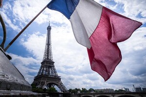 Франція попередила Росію про жорсткі наслідки, якщо та продовжить погрожувати Україні
