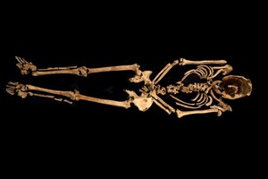 Археологи знайшли в Британії останки людини, страченої на хресті