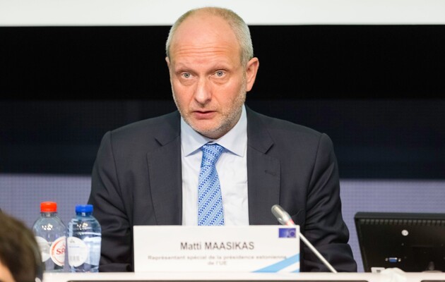 Посол ЄС закликає Україну посилити боротьбу з корупцією та закінчити судову реформу