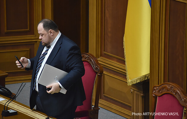 Стефанчук обіцяє не підписувати звернення до КСУ щодо перенесення парламентських виборів
