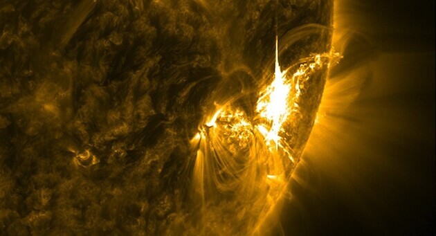 Сонячний зонд NASA Parker пролетів через верхні шари атмосфери Сонця та набрав зразки