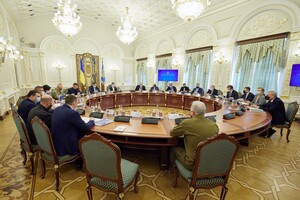 Слабкі чи сильні: як українці ставляться до президента, прем'єра, РНБО та Ради