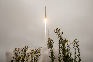 Запуск украинского спутника компанией SpaceX перенесли