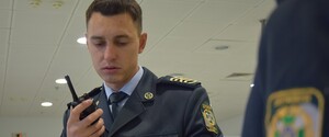 Пограничники запретили въезд в Украину российской модели
