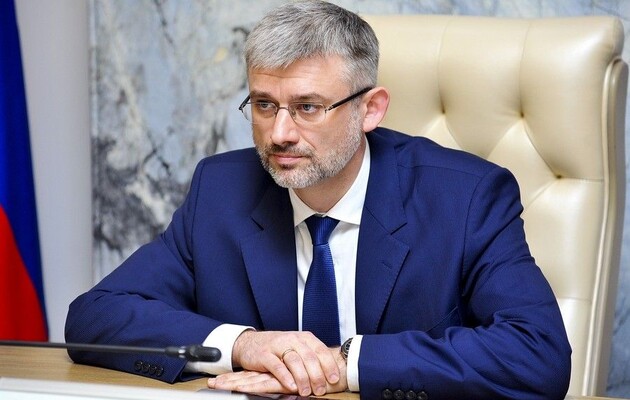 Міністру транспорту РФ Україна оголосила підозру за організацію польотів до Криму