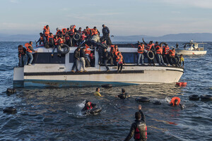 Десятки людей погибли у берегов Ливии в попытке добраться до Европы