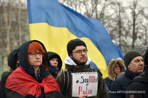 «СкажиПутіну_Ні»: Українці вийшли нагадати світові про злочини російської влади