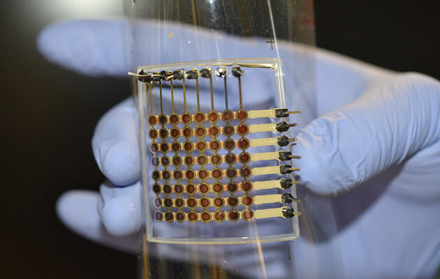 Гнучкий дисплей надруковано на 3D-принтері