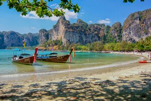 Таиланд с апреля вводит туристический сбор