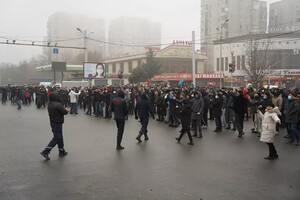 Протести в Казахстані: за минуло добу в Алмати затримали майже 2 тисячі осіб