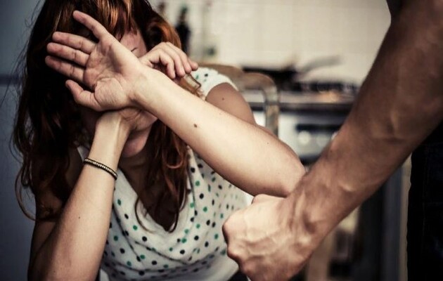 В прошлом году в Украине заявлений о домашнем насилии увеличилось вдвое