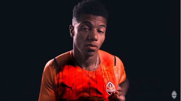 Нерес - игрок "Шахтера"