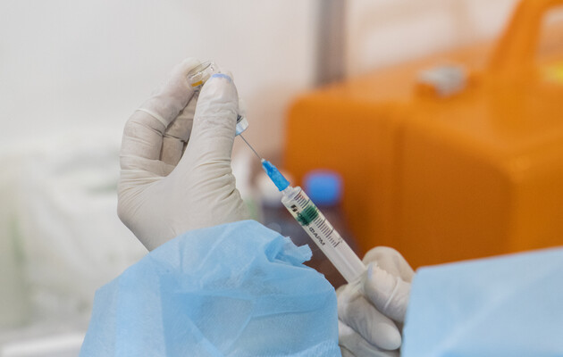В Австрії з лютого запроваджують обов'язкову вакцинацію від COVID-19
