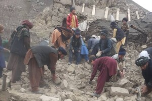 Понад 20 людей загинули через подвійний землетрус в Афганістані