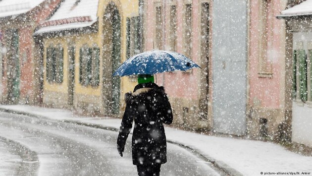 В Україну йде потепління, але снігопади та нічні морози збережуться