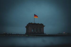 «Ми на вашому боці»: Німеччина нарешті надасть матеріальну допомогу ЗСУ, хоча й символічну 