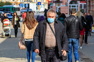 В Україні зростає захворюваність на COVID-19: в 