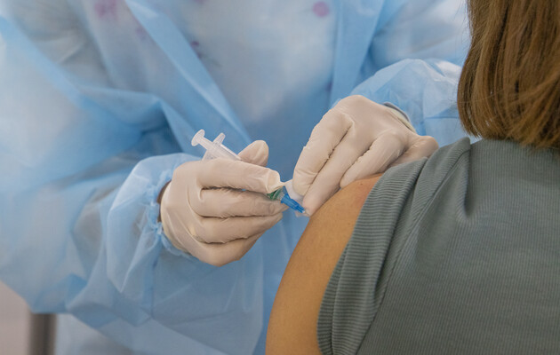 В Австрії  офіційно запровадили обов'язкову вакцинацію від COVID-19