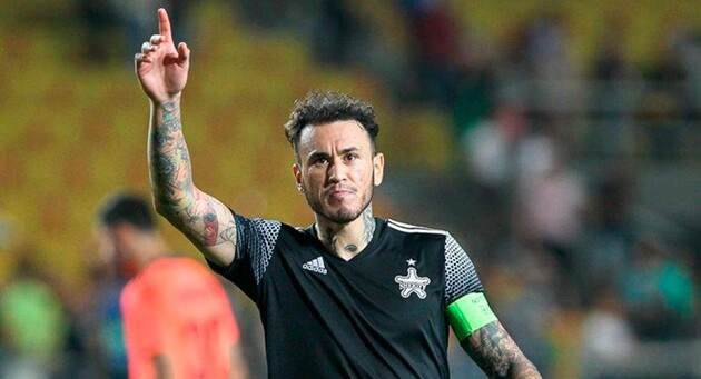 Дуланто є лідером "Шерифа"