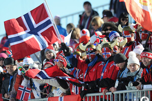 У Норвегії скасували більшість карантинних обмежень