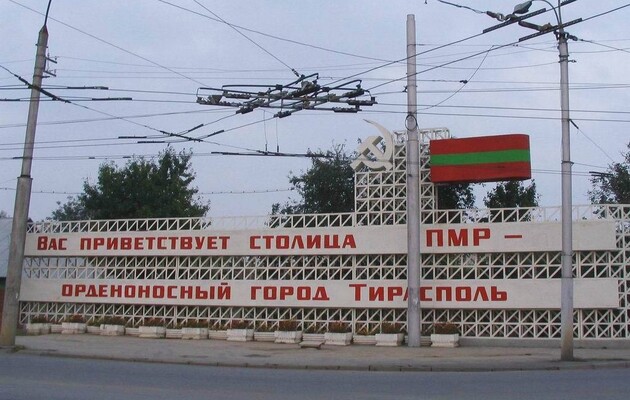 Российские войска в Приднестровье отрабатывают скрытое перемещение и стрельбу из гранатометов
