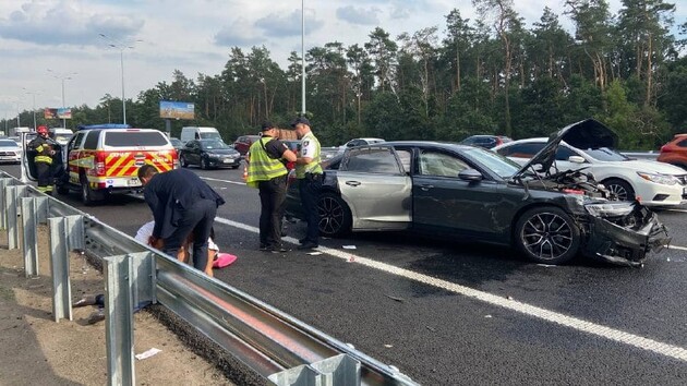 Кадры с места ДТП с участием депутата Трухина
