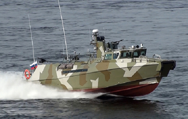 Росія перекидає ближче до Азовського моря патрульні катери «Раптор»