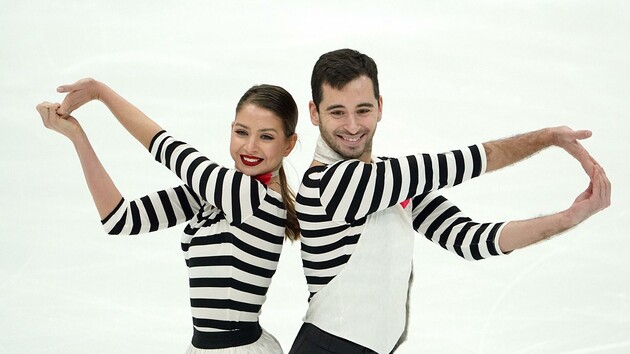 Українці не змогли поборотися за високі місця у фігурному катанні