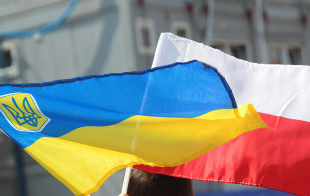 Сенат Польши принял постановление о поддержке Украины